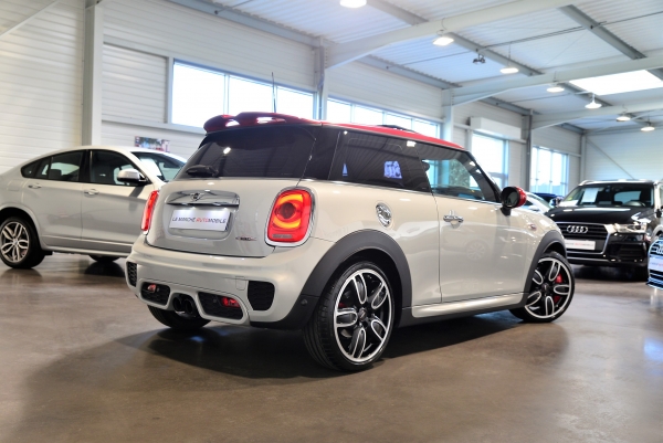 MINI JCW 231CH EXCLUSIVE DESIGN BVAS