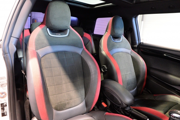 MINI JCW 231CH EXCLUSIVE DESIGN BVAS