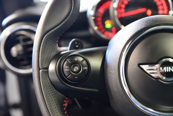 MINI JCW 231CH EXCLUSIVE DESIGN BVAS
