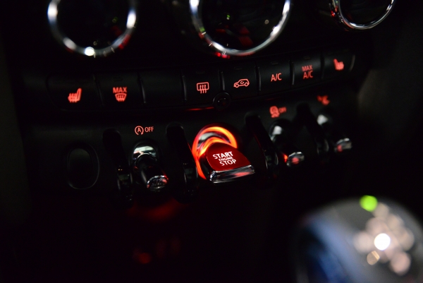 MINI JCW 231CH EXCLUSIVE DESIGN BVAS