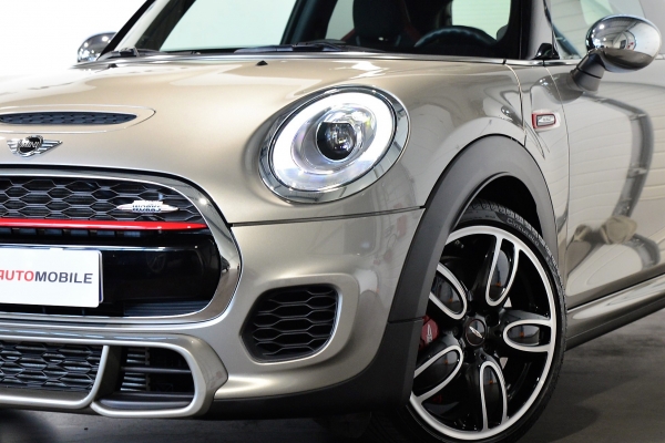 MINI JCW 231CH EXCLUSIVE DESIGN BVA8