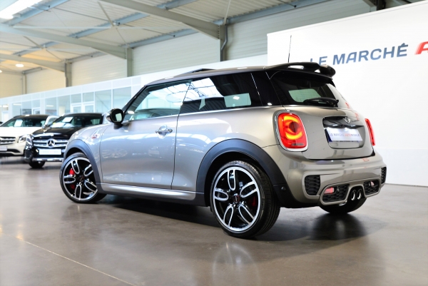 MINI JCW 231CH EXCLUSIVE DESIGN BVA8