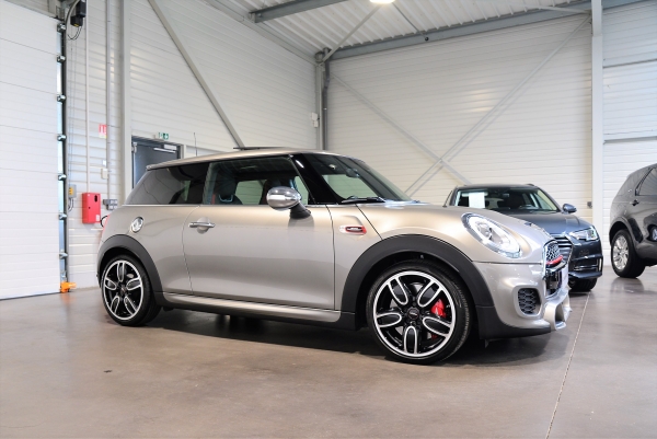 MINI JCW 231CH EXCLUSIVE DESIGN BVA8