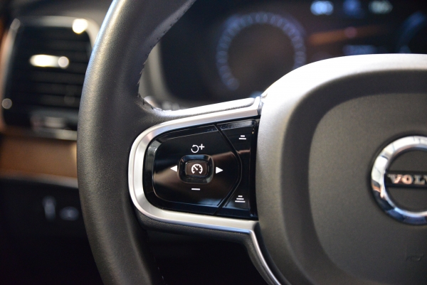  Volvo XC90 T8 TWIN ENGINE INSCRIPTION LUXE 7 PLACES