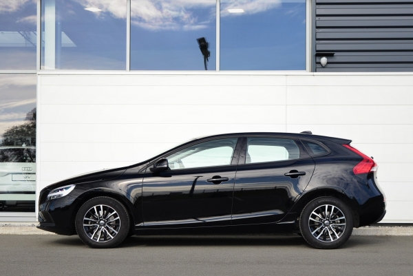  Volvo V40 T2 122CH SERIE LIMITEE ITEK EDITION