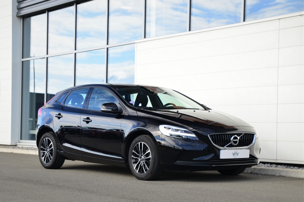  Volvo V40 T2 122CH SERIE LIMITEE ITEK EDITION