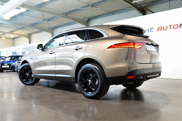 Jaguar  F-PACE 3.0L V6 300CH PORTFOLIO AWD BVA8