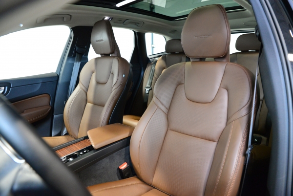  Volvo XC60 D5 235CH AWD INSCRIPTION LUXE GEARTRONIC