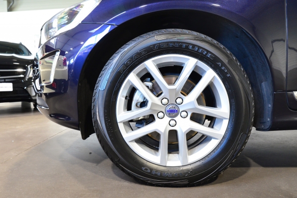  Volvo XC60 D5 220CH AWD XENIUM GEARTRONIC 