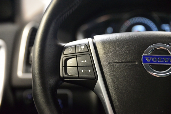  Volvo XC60 D5 220CH AWD XENIUM GEARTRONIC 