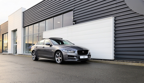 Jaguar  XE D180 R-SPORT BVA8