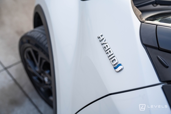 Toyota C-HR 122CH GRAPHIC PREMIUM 2WD E-CVT 