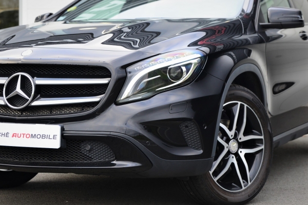 Mercedes GLA 220D SENSATION 4MATIC 7G-DCT 