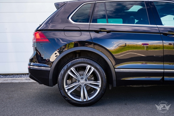  Volkswagen TIGUAN TDI 150 CARAT EXCLUSIVE 4M PACK R-LINE DSG7