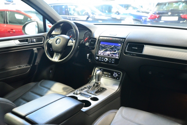  Volkswagen TOUAREG V6 TDI 262 PACK R-LINE 4MOTION BVA8