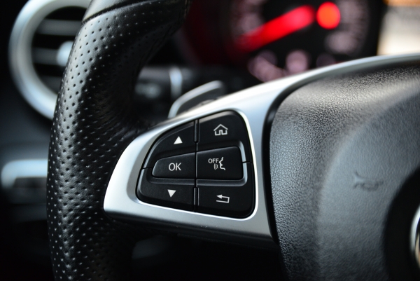 Mercedes GLC 250D FASCINATION 4MATIC 9G-TRONIC