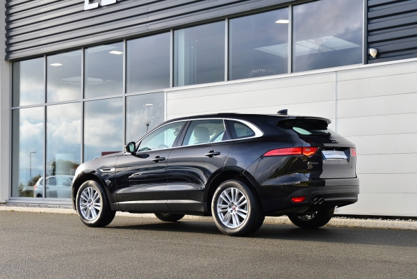 Jaguar  F-PACE D180 PORTFOLIO AWD BVA8 