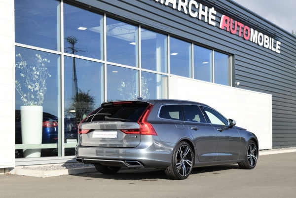 Volvo V90 D5 235CH AWD R-DESIGN GEARTRONIC 8