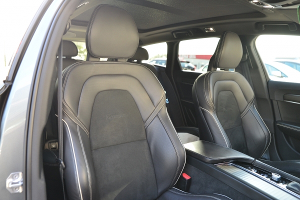  Volvo V90 D5 235CH AWD R-DESIGN GEARTRONIC 8