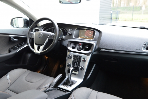  Volvo V40 CROSS COUNTRY D3 150CH ÖVERSTA EDITION