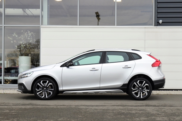  Volvo V40 CROSS COUNTRY D3 150CH ÖVERSTA EDITION