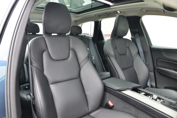  Volvo XC60 D5 235CH AWD INSCRIPTION GEARTRONIC 8