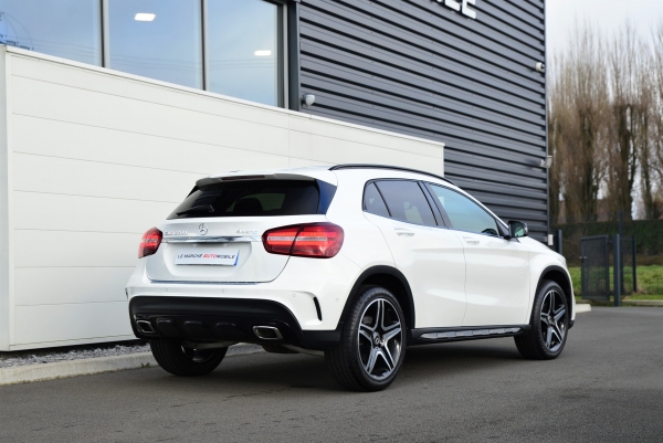 Mercedes GLA 220D 4MATIC FASCINATION 7G-DCT 