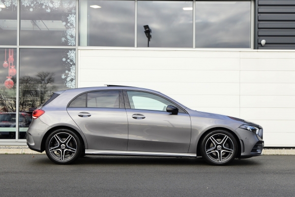 Mercedes CLASSE A 200 AMG LINE 7G-DCT 