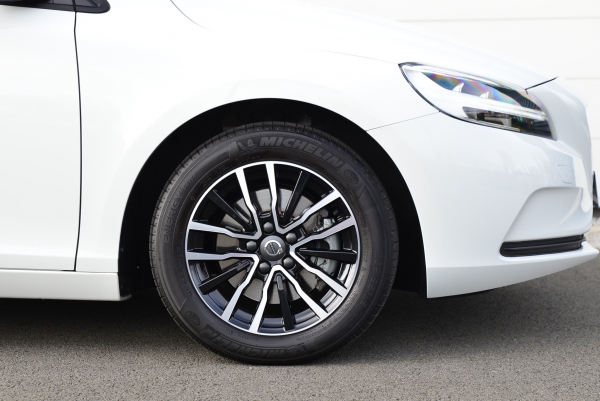  Volvo V40 T3 152CH ITEK EDITION 