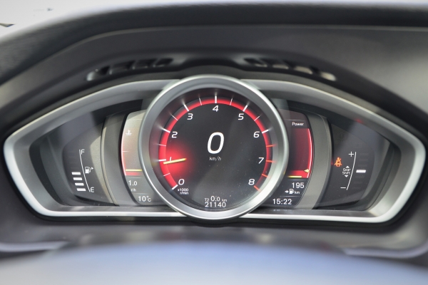  Volvo V40 T3 152CH ITEK EDITION 