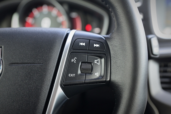  Volvo V40 T3 152CH ITEK EDITION 