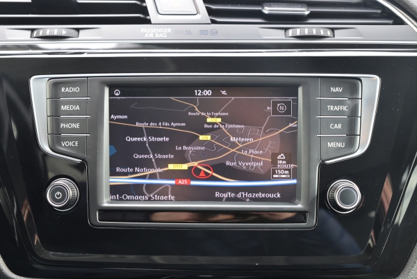  Volkswagen TOURAN TDI 150 CARAT DSG