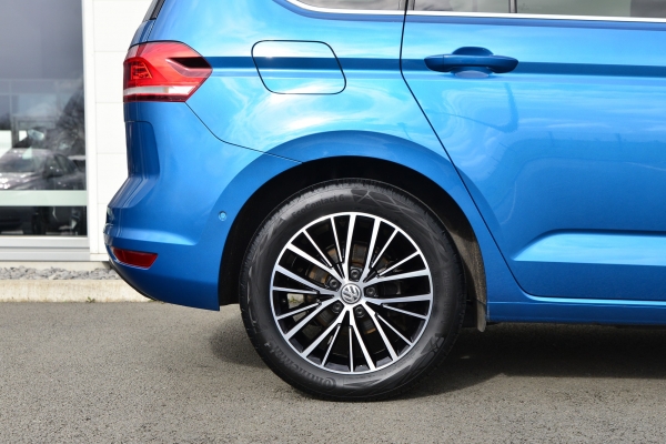  Volkswagen TOURAN TDI 150 CARAT DSG