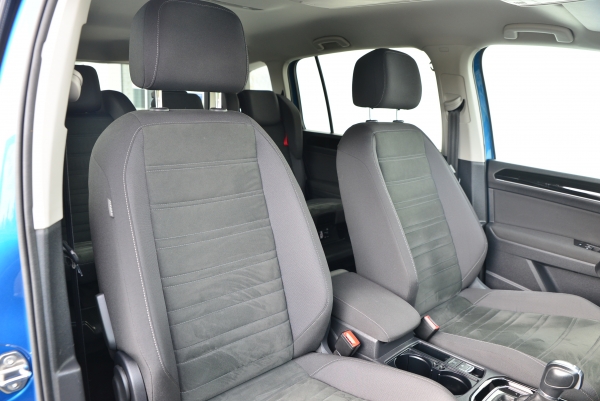  Volkswagen TOURAN TDI 150 CARAT DSG