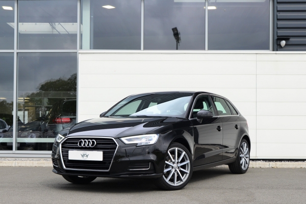 Audi A3 SPORTBACK 35 TDI 150 DESIGN LUXE S-TRONIC