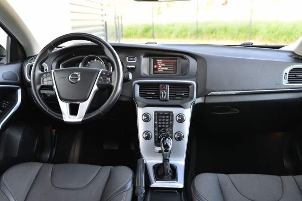  Volvo V40 CROSS COUNTRY D3 150CH OVERSTA EDITION GEARTRONIC