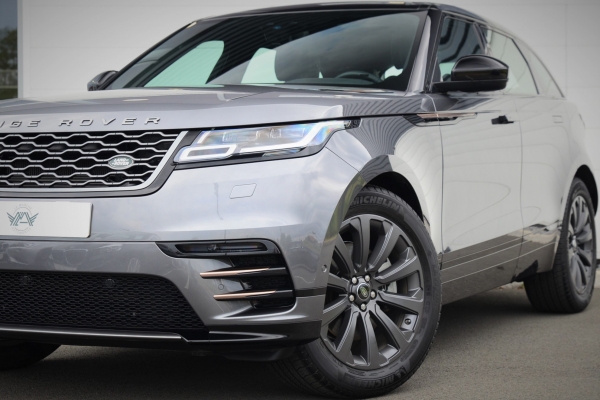 Land Rover RANGE ROVER VELAR AWD D300 SE R-DYNAMIC 