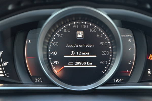  Volvo V40 CROSS COUNTRY T3 OVERSTA EDITION GEARTRONIC