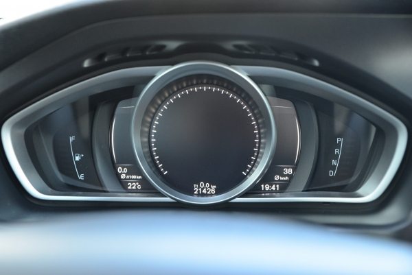  Volvo V40 CROSS COUNTRY T3 OVERSTA EDITION GEARTRONIC