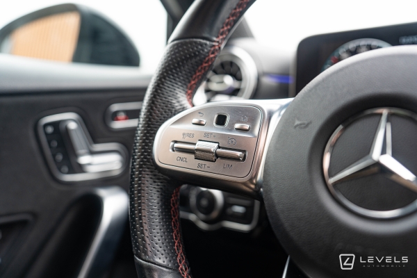 Mercedes CLASSE A 200 AMG LINE 7G-DCT