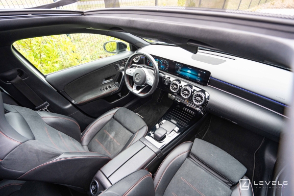 Mercedes CLASSE A 200 AMG LINE 7G-DCT