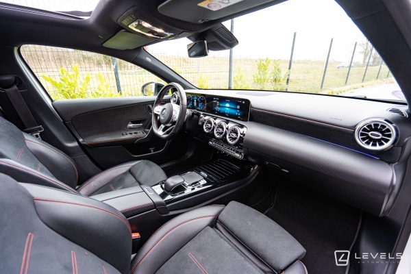 Mercedes CLASSE A 200 AMG LINE 7G-DCT