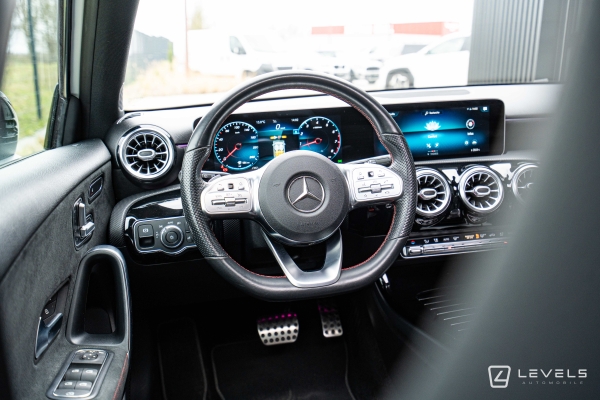 Mercedes CLASSE A 200 AMG LINE 7G-DCT