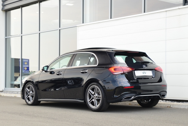 Mercedes CLASSE A 200 AMG LINE 7G-DCT 