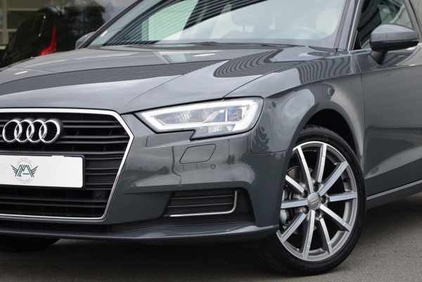 Audi A3 SPORTBACK TDI 116 DESIGN LUXE S TRONIC 