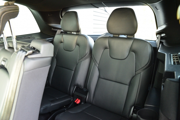  Volvo XC90 T8 TWIN ENGINE AWD R-DESIGN GEARTRONIC 8
