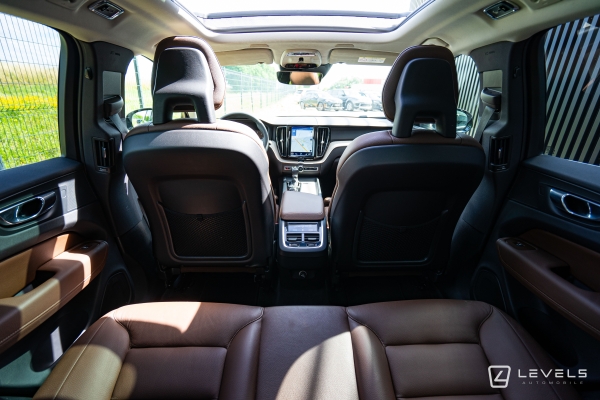  Volvo XC60 D4 AWD 190 CH INSCRIPTION LUXE GEARTRONIC 8