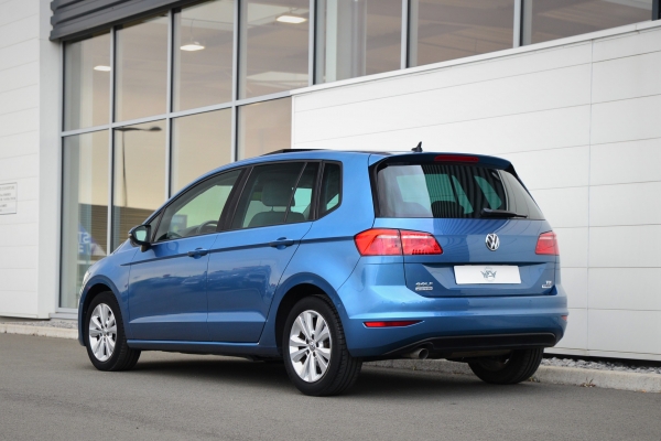  Volkswagen GOLF SPORTSVAN TDI 110 CONFORTLINE BUSINESS DSG7