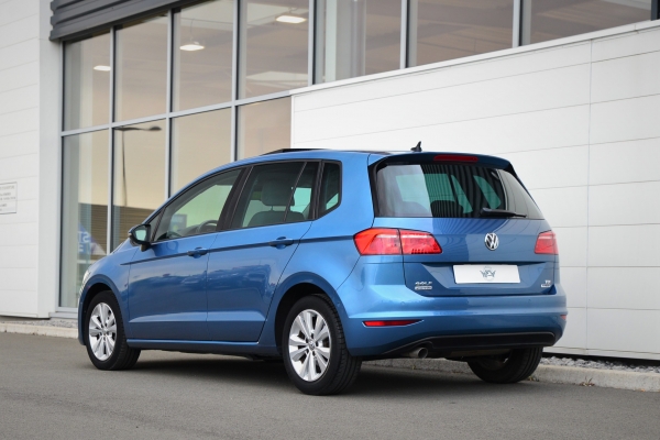 Volkswagen GOLF SPORTSVAN TDI 110 CONFORTLINE BUSINESS DSG7