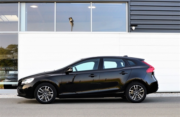 Volvo V40 T2 122CH SERIE LIMITEE ITEK EDITION 